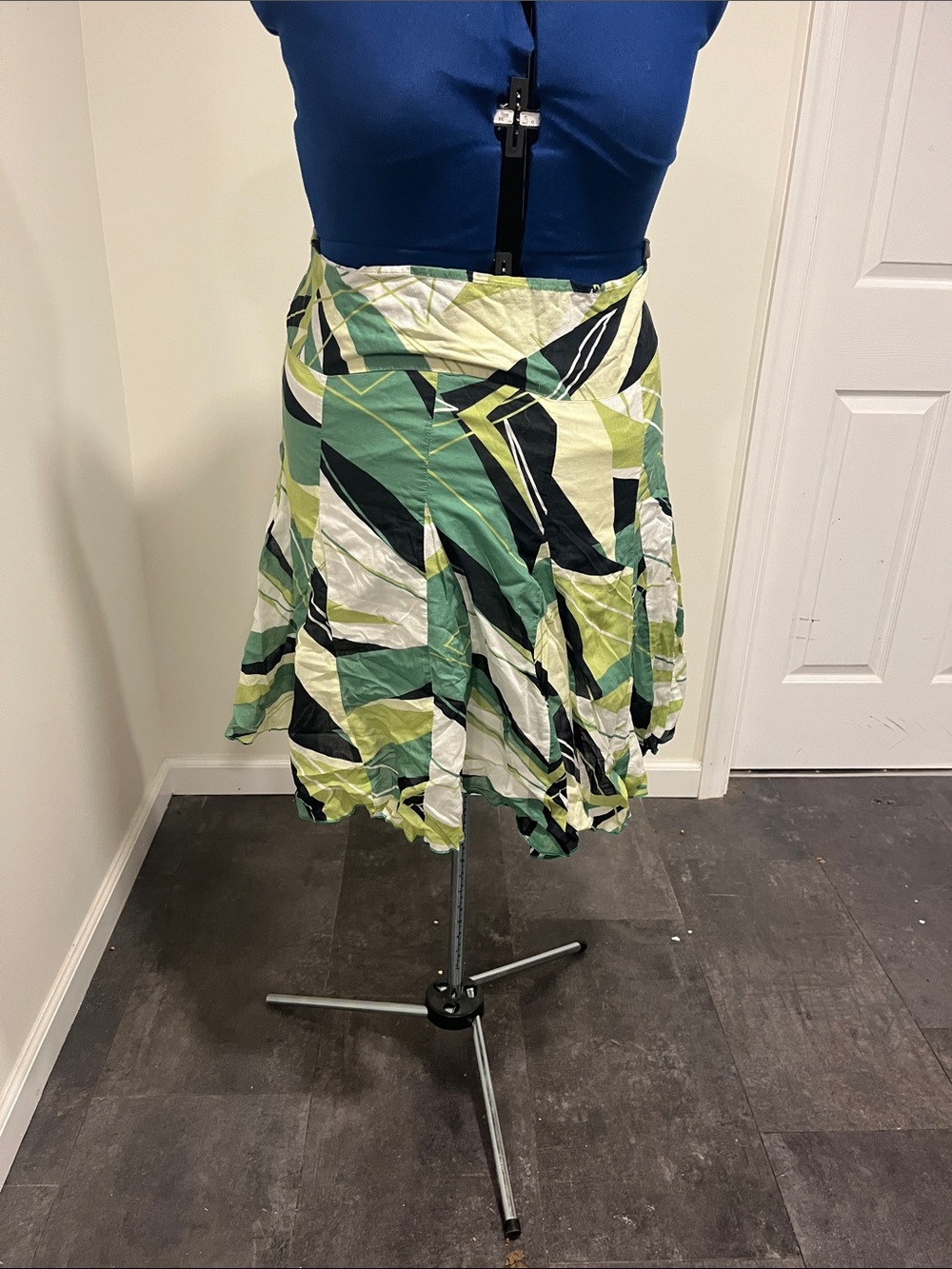 Apt. 9 Green, Navy & White Abstract Circle Skirt